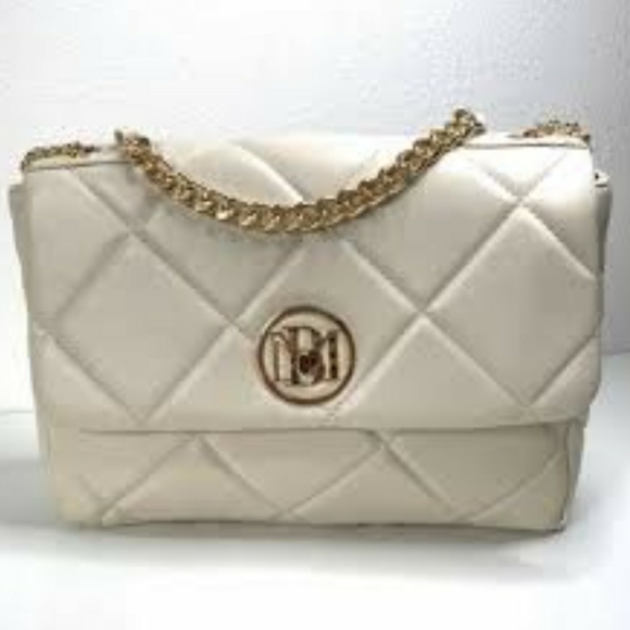 Badgley Mischka Diamond Quilted Med-Large purse, bag, Buttery Soft Vegan Leathe. - Picture 14 of 16